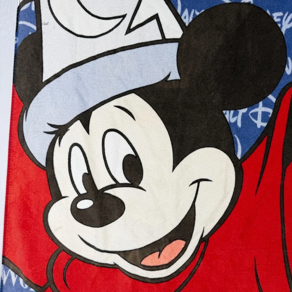 Vtg 90s Walt Disney World Sorcerer Mickey Mouse Beach Towel Fantasia Wizard Star